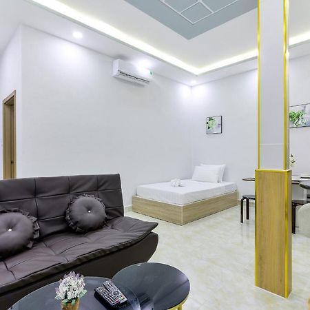 Estelle Boutique Apartment - Pink Cathedral Хошимин Экстерьер фото