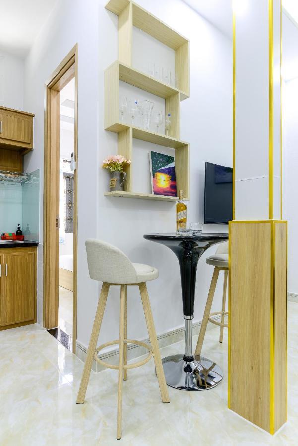 Estelle Boutique Apartment - Pink Cathedral Хошимин Экстерьер фото